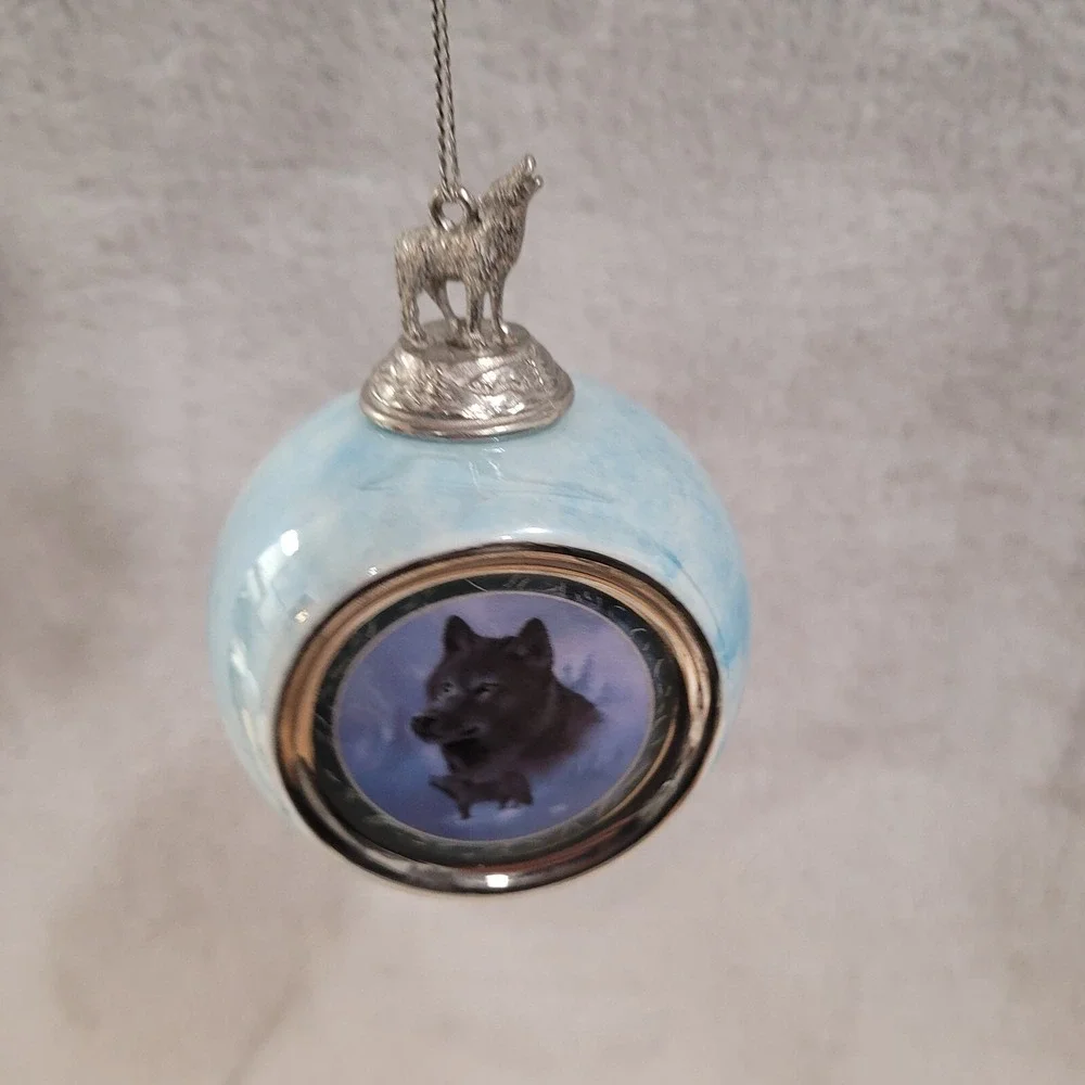 Bradford Exchange Spirit of The Wilderness Wolf Ornaments Set of 2 VTG 1997